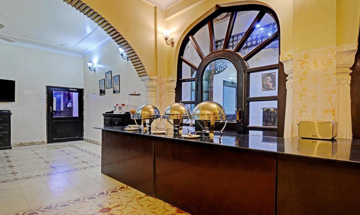 Hotel Utsav Niwas ชัยปุระ ภายนอก รูปภาพ
